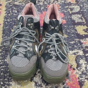 Stylish Women's Hiking Shoes